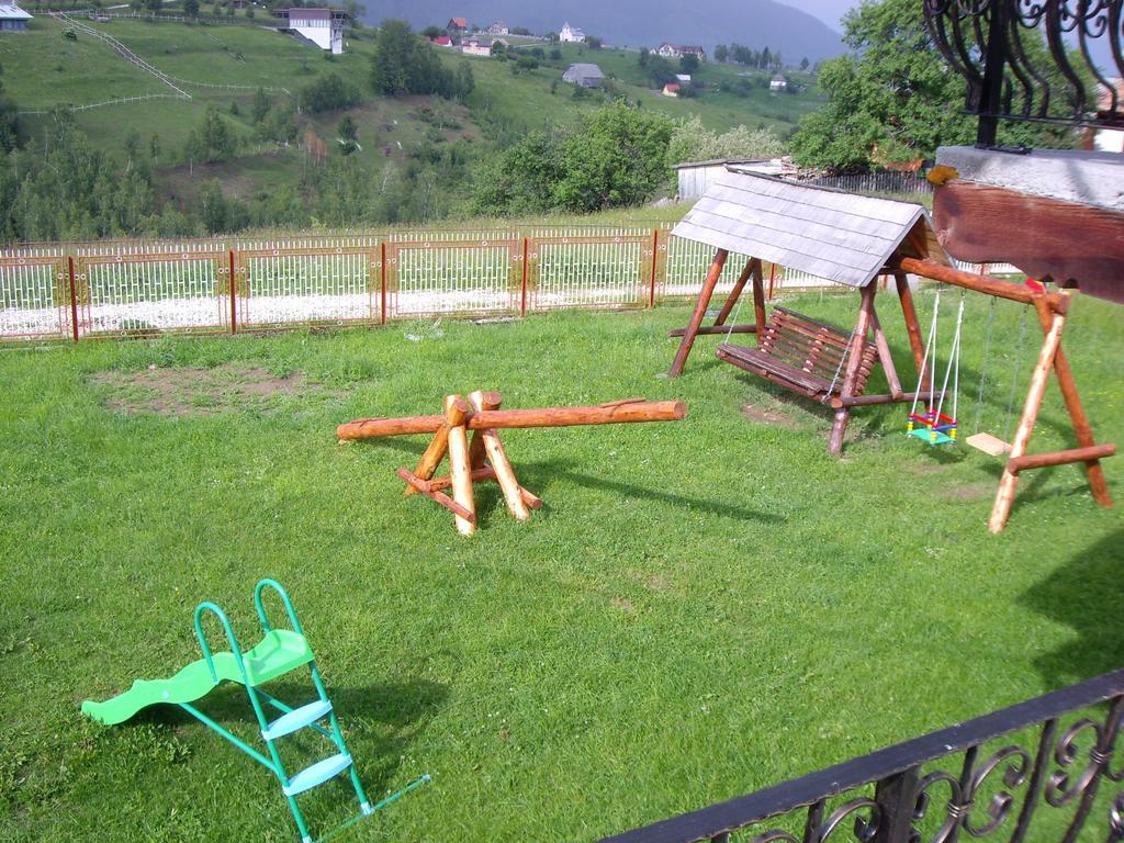 Garofita Pietrei Craiului Hotel Pestera  Ngoại thất bức ảnh